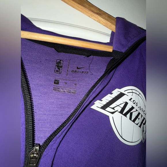 Nike Dri-fit Purple Los Angeles Lakers Zip-Up hoodie Jacket size Youth XL. NBA - Picture 4 of 10